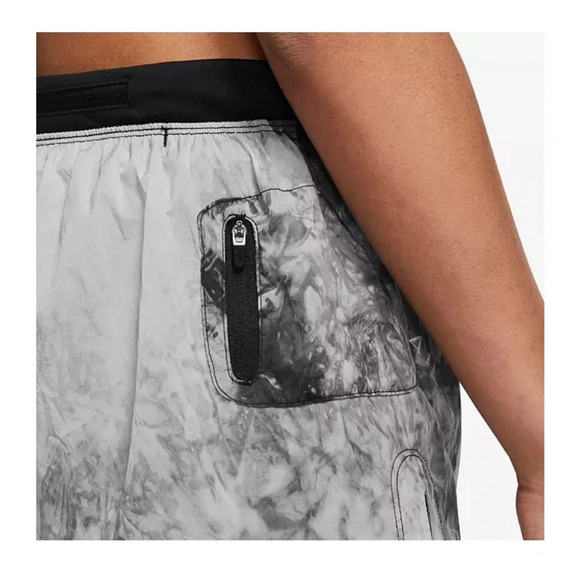 Nike Women's XL Dri-FIT Repel Mid-Rise 3" Trail Running Shorts Black Grey NWT - Picture 13 of 14